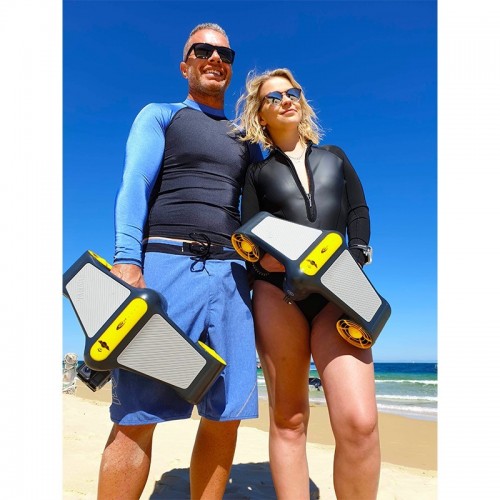 Yamaha Seawing propulseur bi moteur scooter sous marin