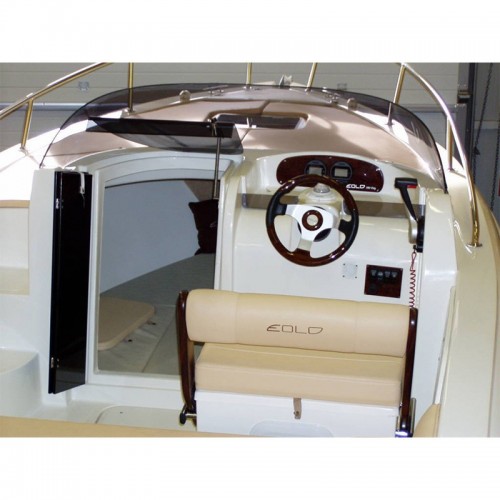 Bateau à moteur EOLO MARINE Italia 590 Day