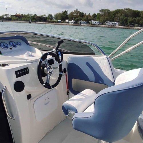 Bateau à moteur EOLO MARINE Italia 650 Day