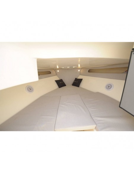 Bateau à moteur EOLO MARINE Italia 650 Day