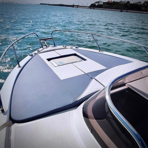 Bateau à moteur EOLO MARINE Italia 650 Day