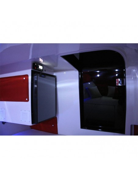 Bateau à moteur EOLO MARINE Italia 730 Day/hbs