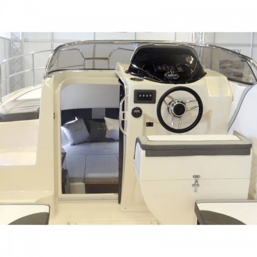 Bateau à moteur EOLO MARINE Italia 750 Day