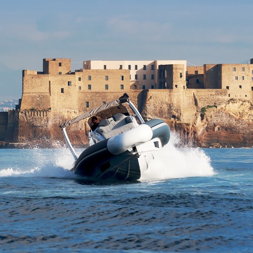 copy of Bateau à moteur PANAMERA PY60