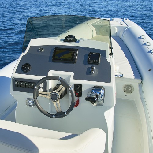 copy of Bateau à moteur PANAMERA PY60